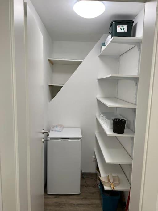 Gemuetliche Wohnung In Velden! Velden am Woerthersee Ngoại thất bức ảnh