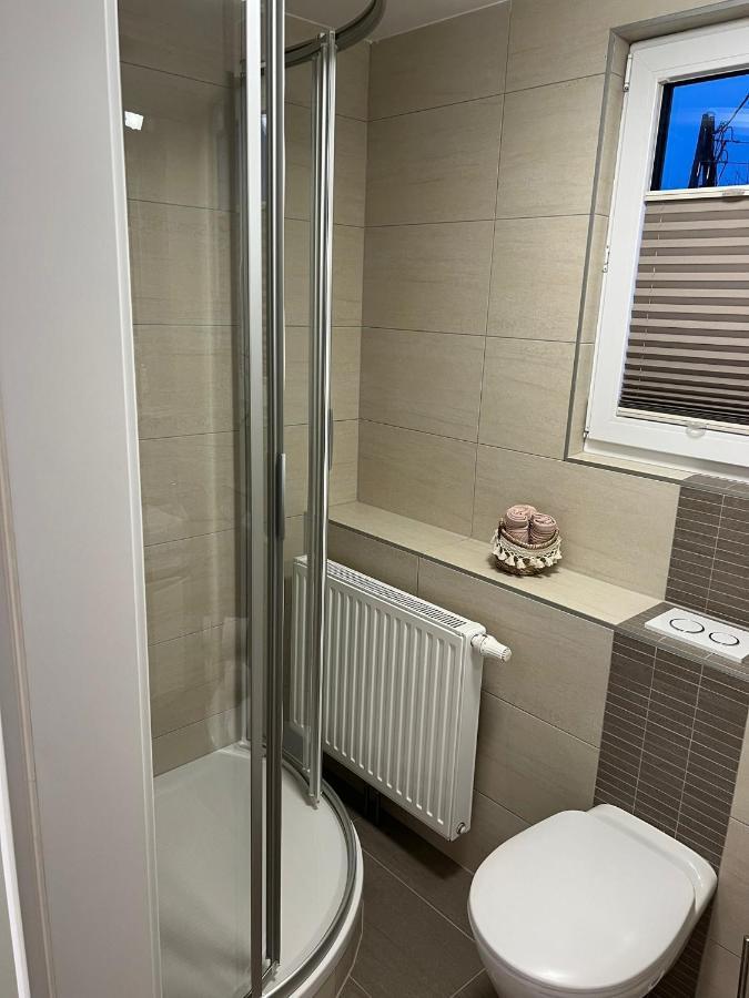 Gemuetliche Wohnung In Velden! Velden am Woerthersee Ngoại thất bức ảnh